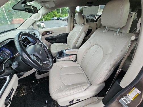 Molten Silver 2017 Chrysler Pacifica Touring-L