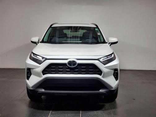 Wind Chill Pearl 2024 Toyota RAV4 XLE Premium
