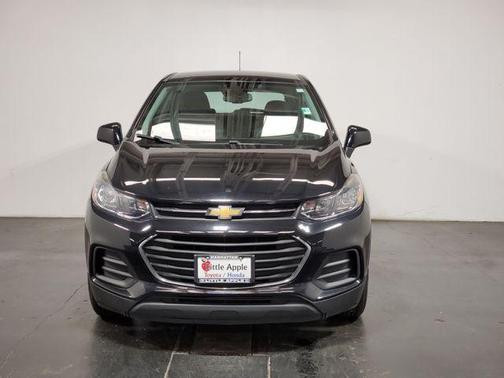 Mosaic Black Metallic 2017 Chevrolet Trax LS
