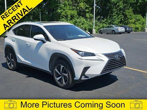 Eminent White Pearl 2018 Lexus NX 300 Base