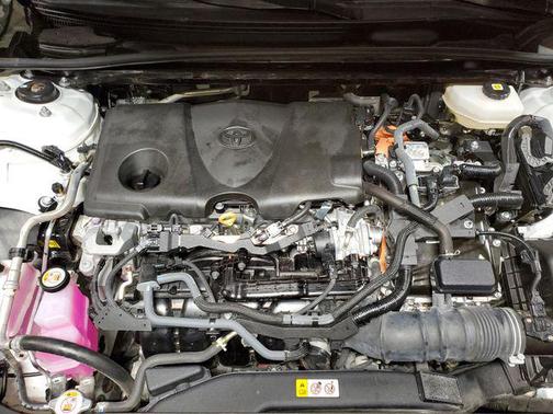 Ice Cap 2025 Toyota Camry LE