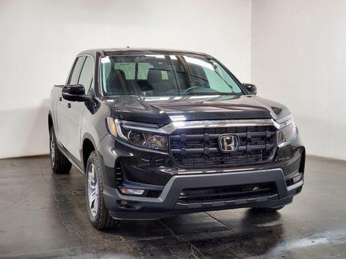 Crystal Black Pearl 2026 Honda Ridgeline RTL