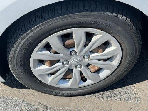 Olympus Silver Metallic 2021 Hyundai Accent SE