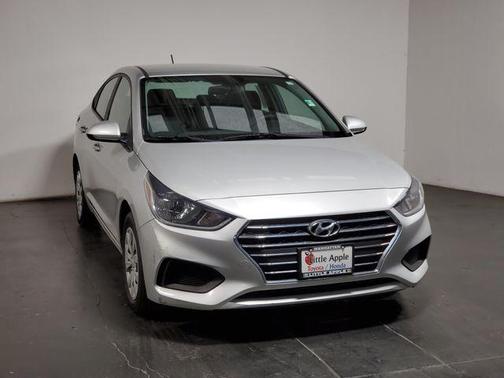 Olympus Silver Metallic 2021 Hyundai Accent SE