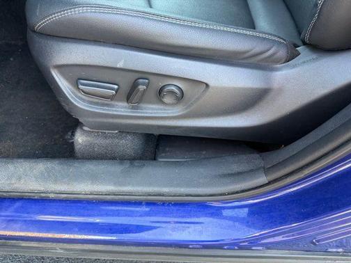 Blue Crush Metallic 2023 Toyota Corolla Cross XLE