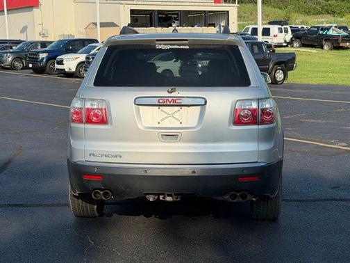 Quicksilver Metallic 2012 GMC Acadia SLT-2