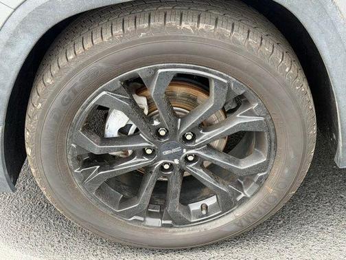 Satin Steel Metallic 2020 GMC Terrain SLE
