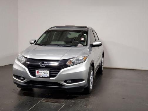 Alabaster Silver Metallic 2016 Honda HR-V EX-L w/Navigation