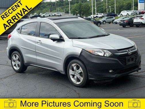Alabaster Silver Metallic 2016 Honda HR-V EX-L w/Navigation