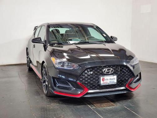 2019 Hyundai Veloster Base