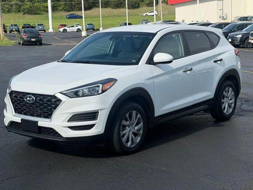 Winter White 2020 Hyundai TUCSON SE