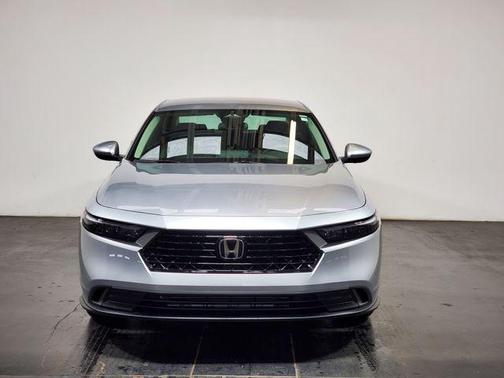 2025 Honda Accord LX 1.5T