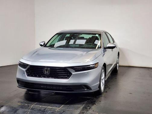 2025 Honda Accord LX 1.5T