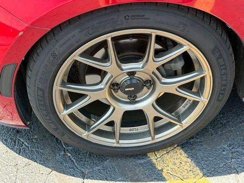 Soul Red Metallic 2016 Mazda MX-5 Miata Grand Touring