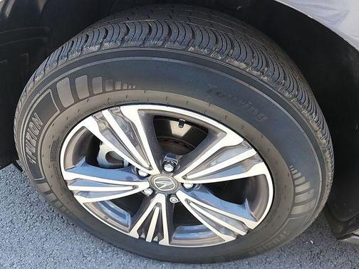 Modern Steel Metallic 2018 Acura MDX 3.5L
