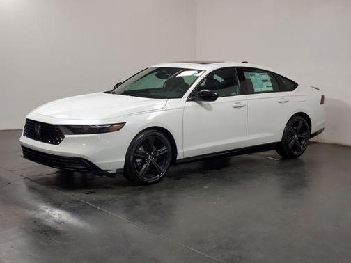Platinum White 2026 Honda Accord Hybrid Sport-L