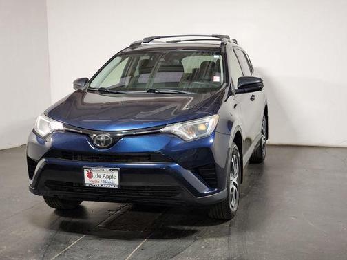 Aqua 2018 Toyota RAV4 LE