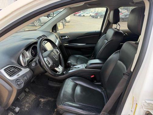 Vice White 2018 Dodge Journey GT