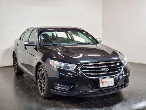 Agate Black 2019 Ford Taurus Limited