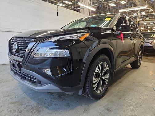 Super Black 2023 Nissan Rogue SV