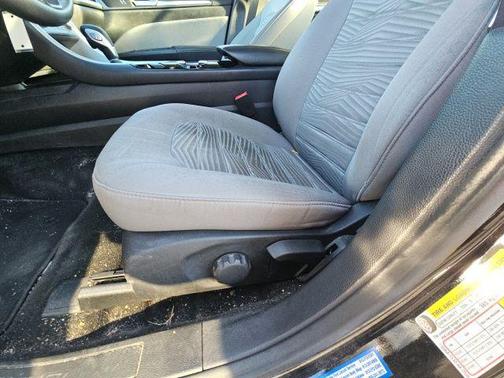 2016 Ford Fusion Hybrid S