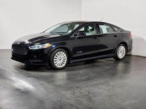2016 Ford Fusion Hybrid S