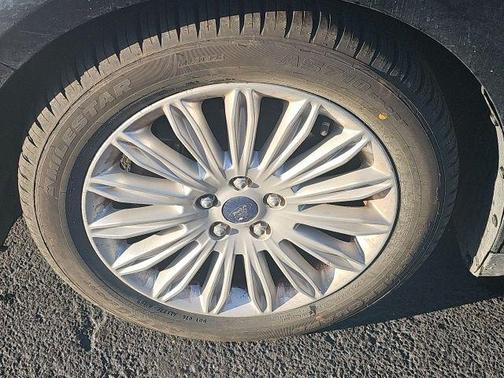 2016 Ford Fusion Hybrid S