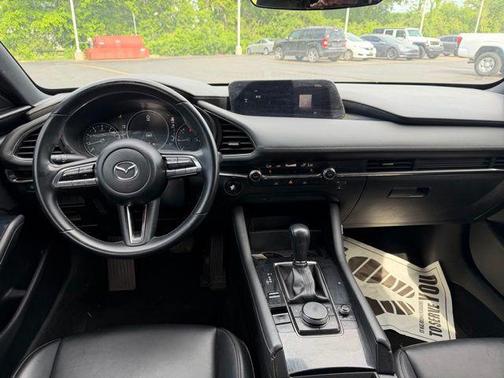 Snowflake White Pearl Mica 2019 Mazda Mazda3 FWD
