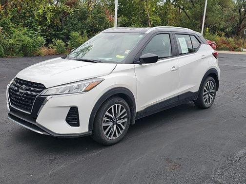 2023 Nissan Kicks SV