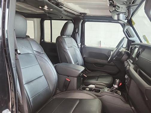 Black Clearcoat 2023 Jeep Wrangler 4xe Sahara
