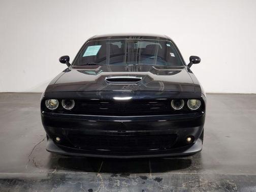 Pitch Black Clearcoat 2021 Dodge Challenger GT