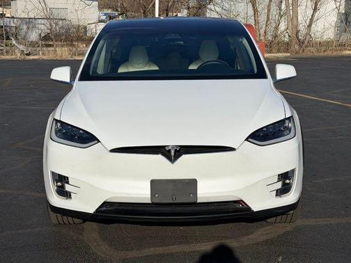 2018 Tesla Model X 75D