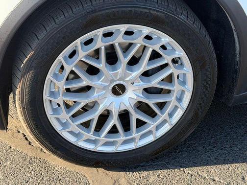 2018 Tesla Model X 75D