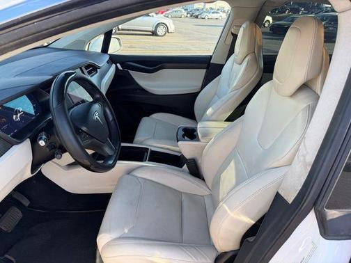 2018 Tesla Model X 75D