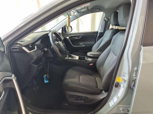 Lunar Rock 2021 Toyota RAV4 XLE