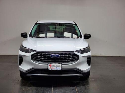 Oxford White 2025 Ford Escape Active
