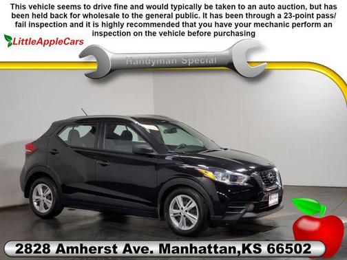 Super Black 2018 Nissan Kicks S