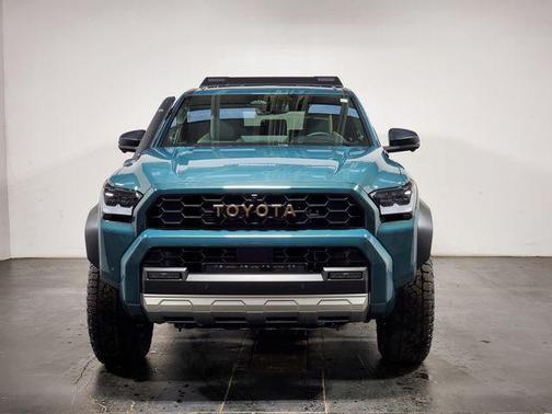 2025 Toyota 4Runner Hybrid Trailhunter