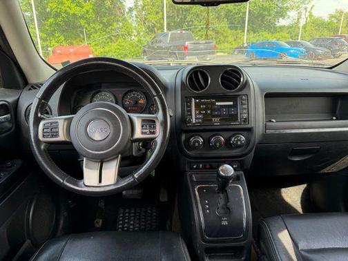 Black Clearcoat 2016 Jeep Patriot High Altitude