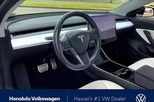 2019 Tesla Model 3 Performance
