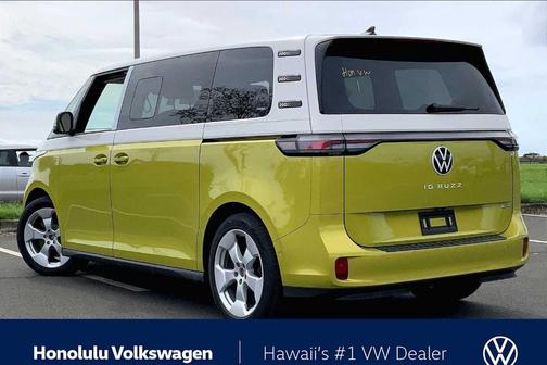 2025 Volkswagen ID. Buzz Pro S Plus