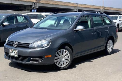 Platinum Gray Metallic 2012 Volkswagen Jetta SportWagen SE