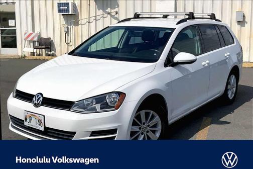 2016 Volkswagen Golf SportWagen TSI S 4-Door