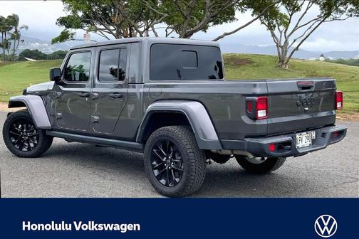 2024 Jeep Gladiator Nighthawk