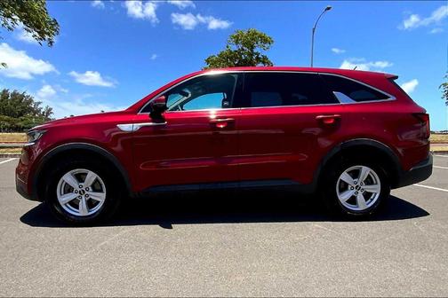 2022 Kia Sorento LX