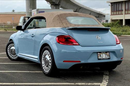 2016 Volkswagen Beetle 1.8T SE