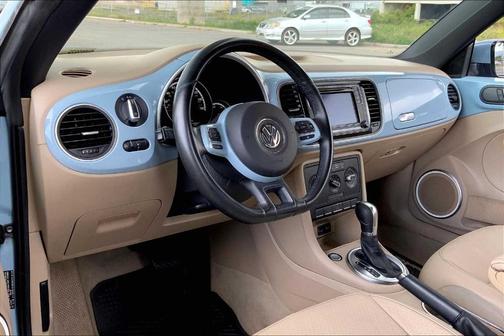 2016 Volkswagen Beetle 1.8T SE