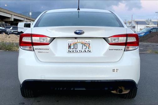 Crystal White Pearl 2022 Subaru Impreza Base