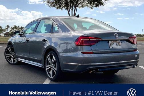 2017 Volkswagen Passat 1.8T R-Line