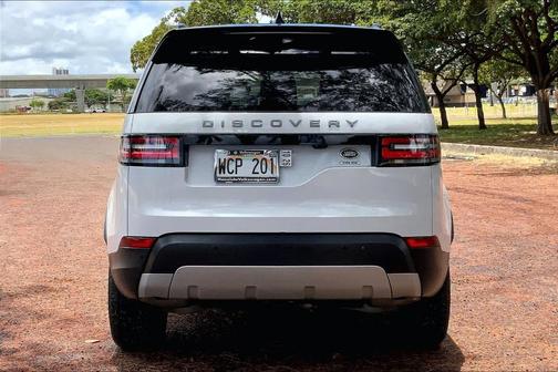 Yulong White 2020 Land Rover Discovery HSE